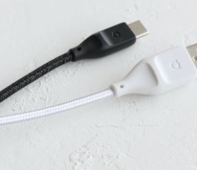 耐久性のあるケーブル