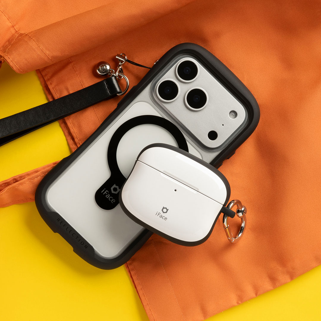 人気シリーズ「First Class」と「Look in Clear」のAirPods Pro 第3